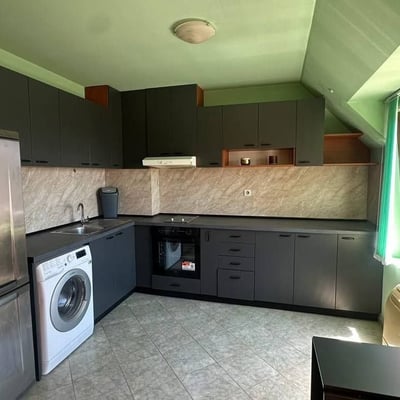 Vermietung eines gemütlichen und geräumigen Apartments, 120 m², Varna, Bulgarien